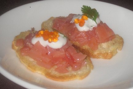 smoked salmon crostini