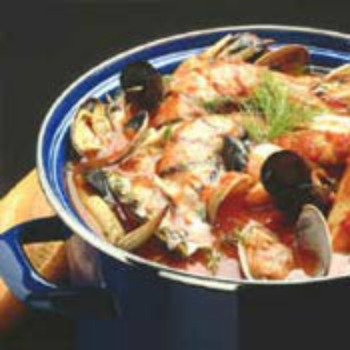 San Francisco Cioppino simmering in a large pot