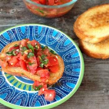 Egyptian Tomato Bruschetta