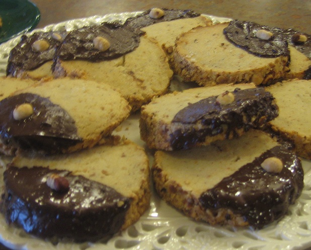 Hazelnut Shortbread Cookies