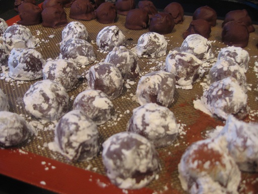 Best Oreo Truffle Balls Recipe Whats Cooking America