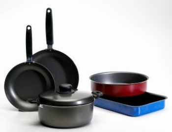 Toxic Cookware, Whats Cooking America