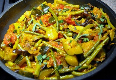 Eggplant and green bean curry online