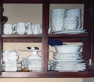 How To Downsize And Organize Your Kitchen Whats Cooking America