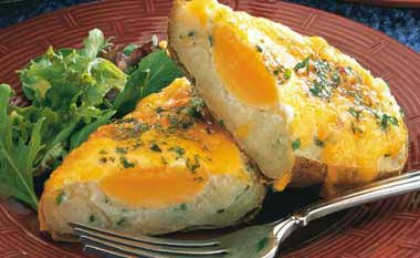 Baked Potatoes and Eggs